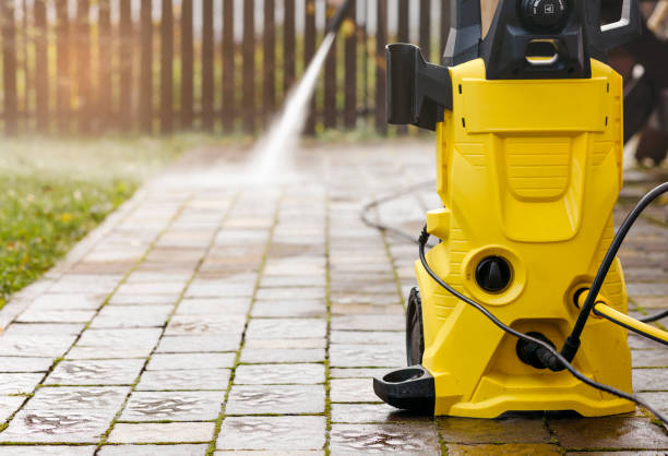 Best Sign and Awning Cleaning  in Sandy, OR